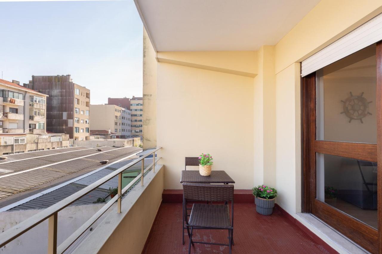 Host Wise - Trendy Bright Flats With Jacuzzi - 5 Min Beach 马托西纽什 外观 照片